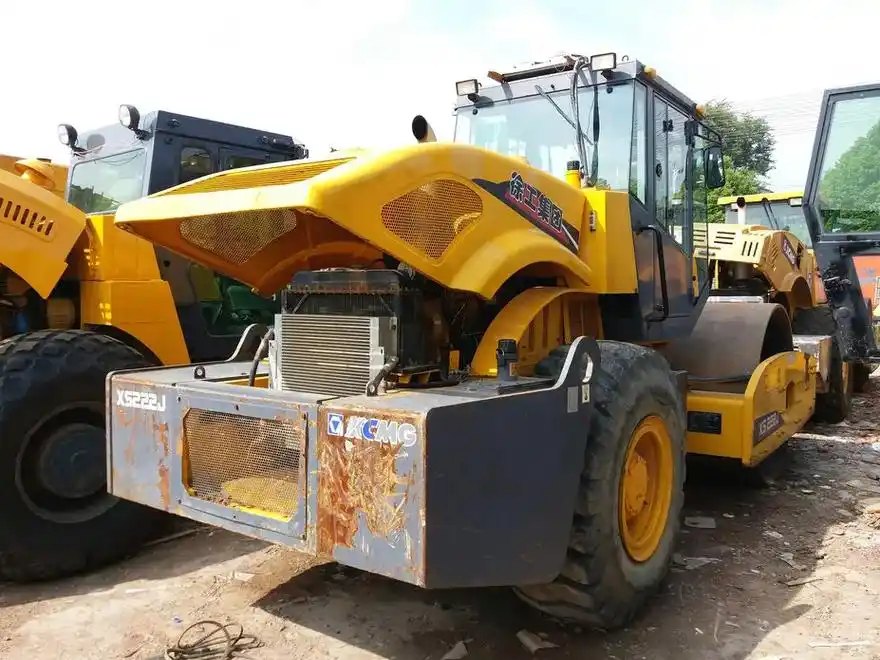 二手三轮静碾压路机.【一站式解决方案,让您的工程更高效!】1 - 抖音