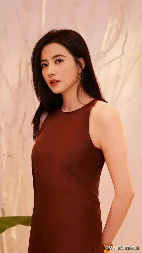 高圆圆性感高清壁纸美图合集——第一部