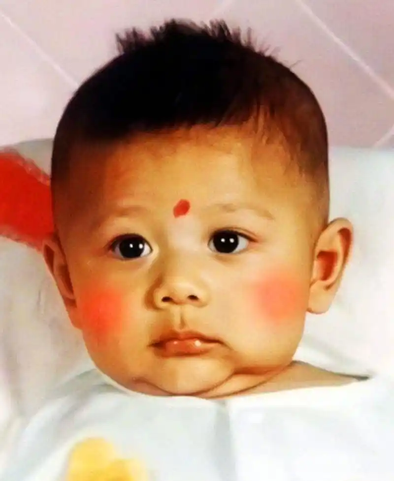 明星童年老照片:张国荣,张国立,张丰毅,张艺兴,张凯丽,张杰