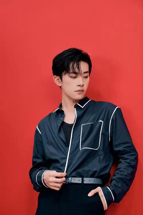 最美好の少年┊┊┊°.┈…易烊千玺…┈.