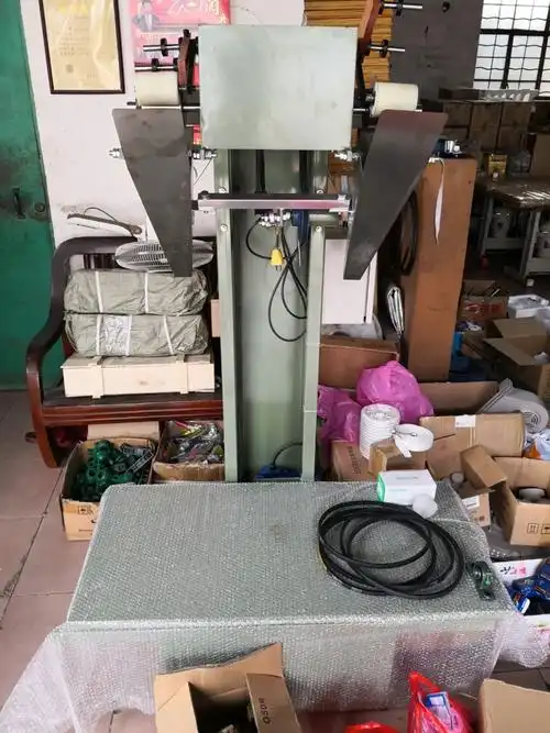 摇摆机装箱机口罩耳绳耳绳装箱耳绳摇摆机耳绳机
