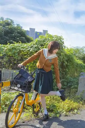 今天也很伤心的短短喵酱儿