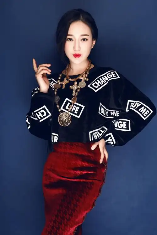 龙梅子歌曲(龙梅子歌曲下辈子做你的女人)