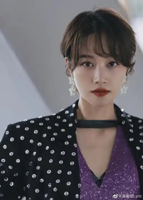 蓝盈莹北辙南辕中的鲍雪就是我的奋斗史女人有野心不可耻