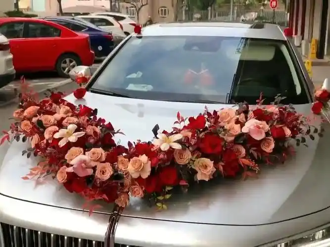 做品质婚车头车花