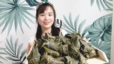 山东妹子包粽子,正宗又好吃,加了葡萄干,只要5元钱,与粽不同-生活