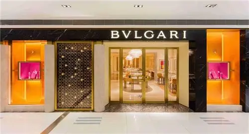 bvlgari宝格丽杭州大厦精品店焕新揭幕 侯明昊亮相
