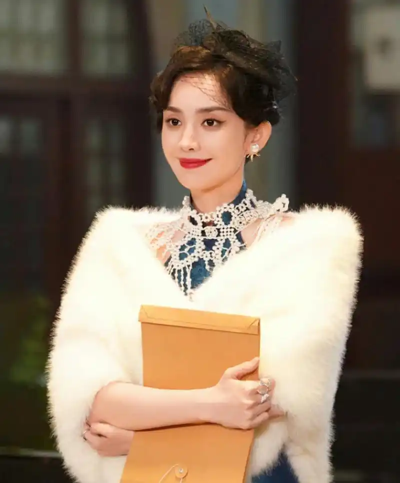 娜扎的民国风造型,民国少奶奶的装束!