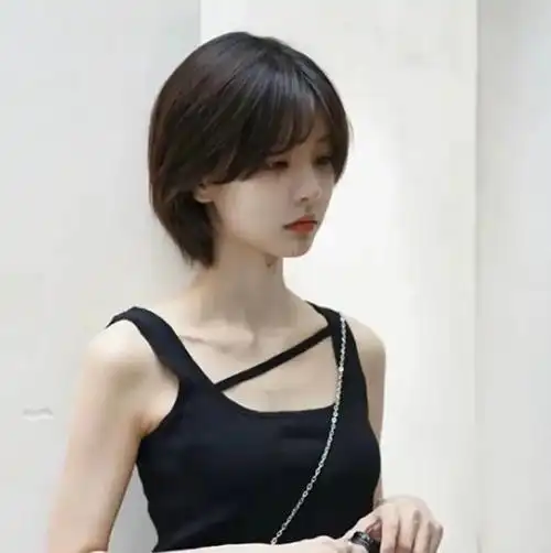 显气质又时髦的6款短发造型,适合现代女性审美,来选一款吧!