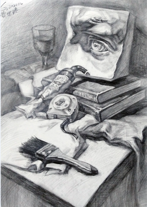 高一2014班曾世玲《静物素描》