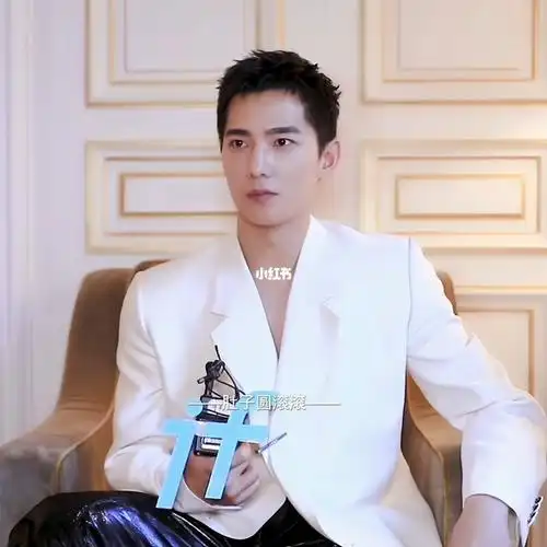 宝藏男孩杨洋发型对男生来说确实很重要但是你不同你是所有发型都能