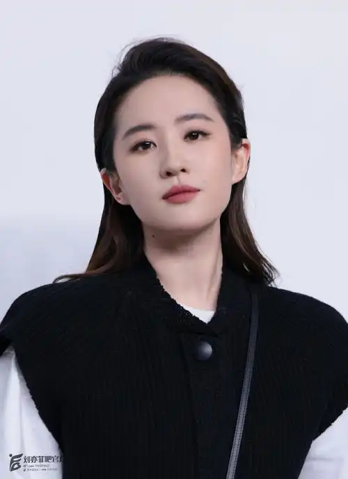 刘亦菲微醺##刘亦菲凯特布兰切特同框