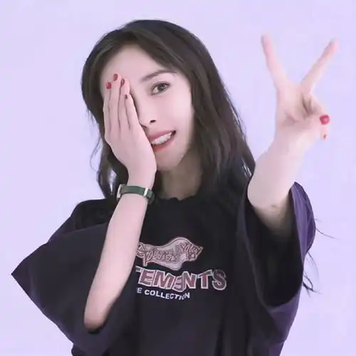 杨幂头像图片最新款真人