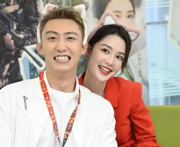 原创原创李沁新剧扫楼被抓拍没了爱上特种兵的滤镜颜值果然不一样