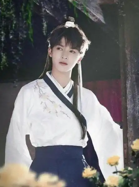 npc组合古装:蔡徐坤气质绝尘,朱正廷翩翩公子,被尤长靖惊艳到了