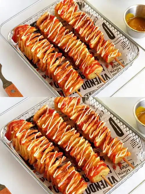 非油炸旋风薯塔,5块钱土豆能做一大堆,酥脆掉渣孩子爱吃,比薯条强百倍