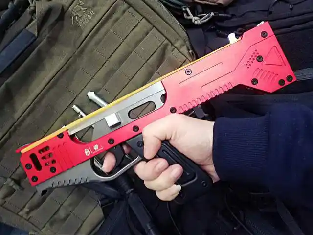 乐趣新工具汉道洛克x连发皮筋枪