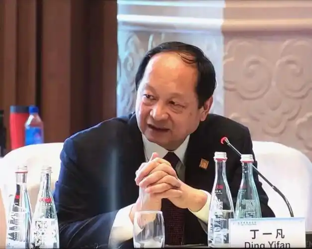 太和智库高级研究员 丁一凡太和智库高级研究员 崔立如未来,太和智库