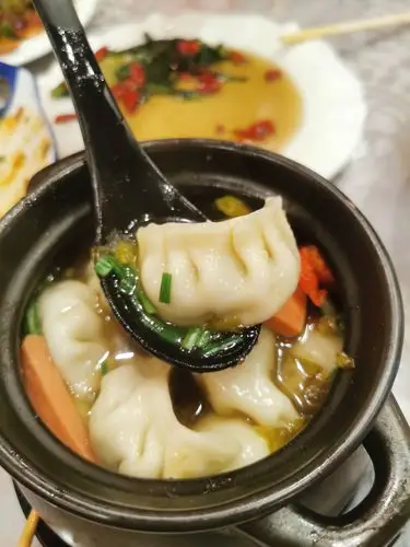 再来一份砂锅水饺,心满意足