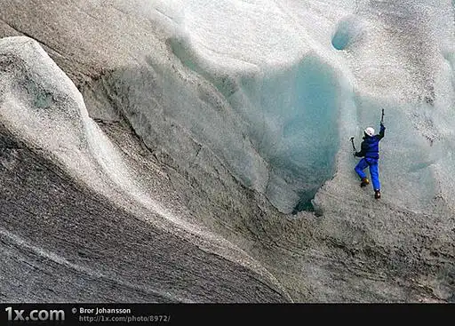 climberby bror johanssoncliffhangerby regy kurniawa