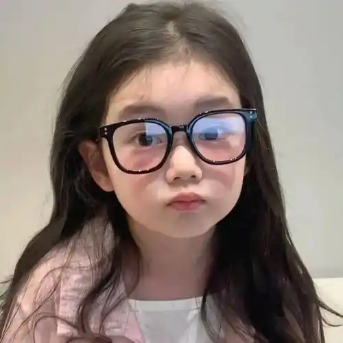 头像 | 超级治愈的人类幼崽头像