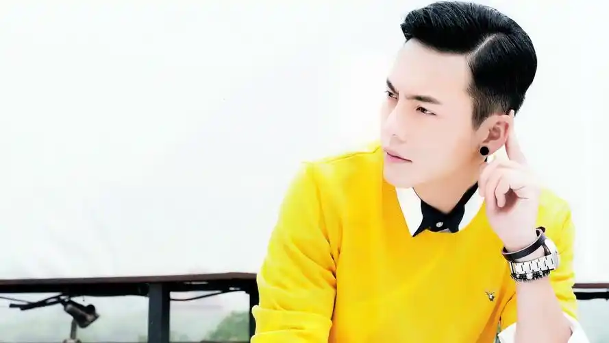 陈伟霆# #每日晚安图# 当代歌坛去字扫图2,高清精修