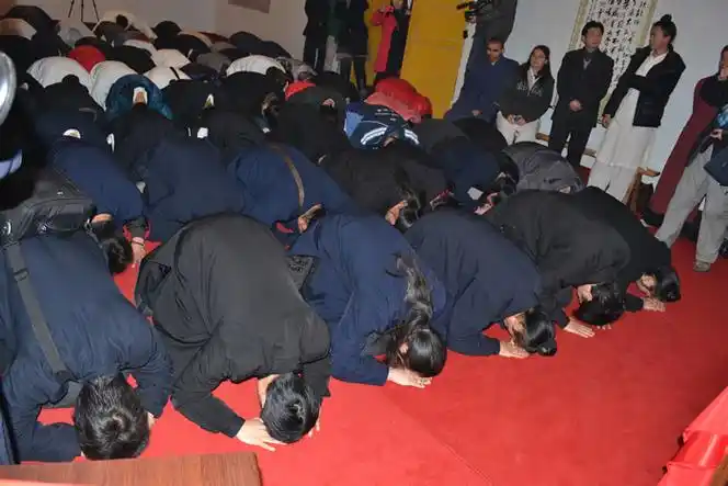 袁师懋道长正式收授武当三丰派第十六代弟子