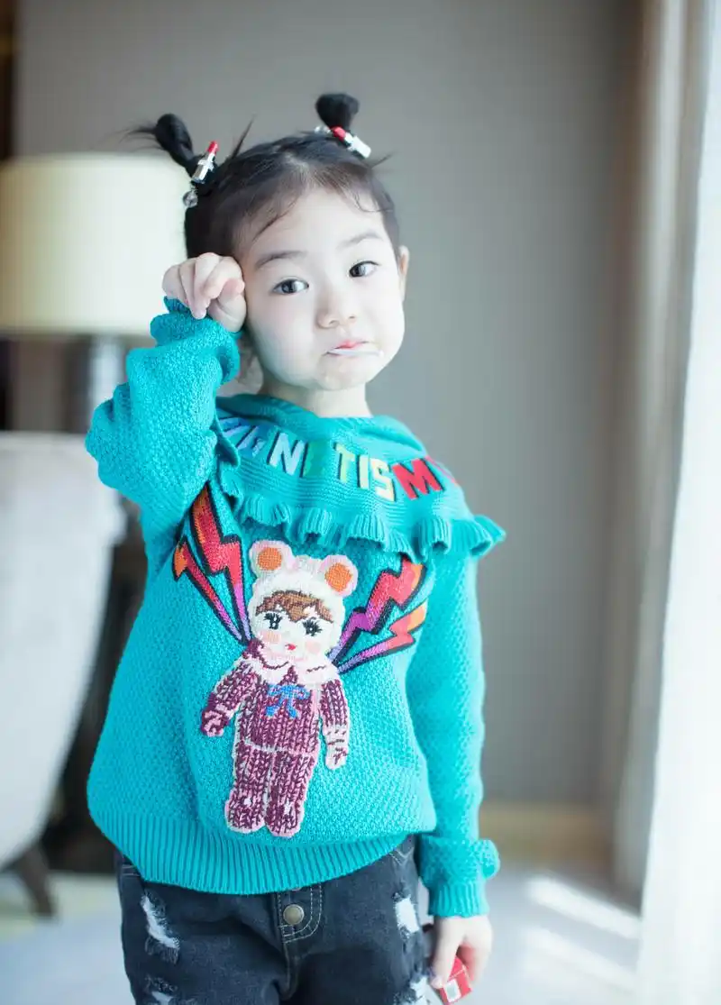 戚薇女儿lucky的新萌照,最后一张好忧伤