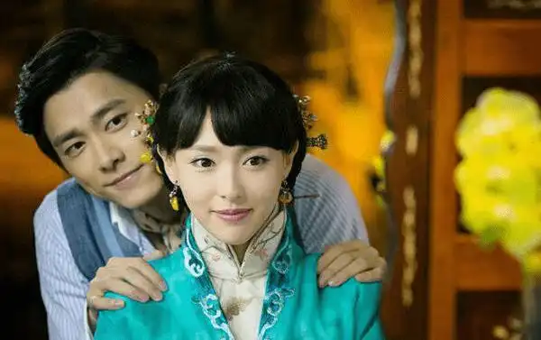 原创李易峰和唐嫣主演的活色生香已走出国门于4月7日在韩国首映