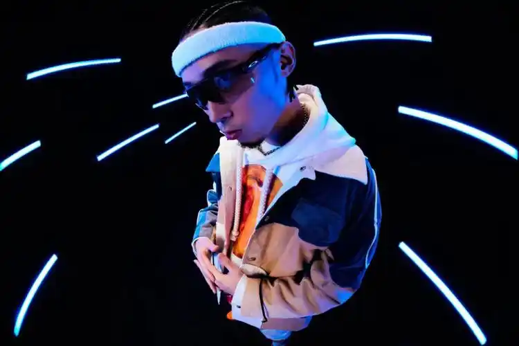 说唱歌手最时髦