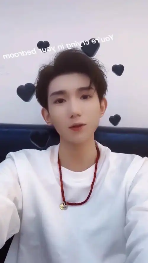 这次的自拍视频我真的觉得美爆了99#王源2024龙行绛气