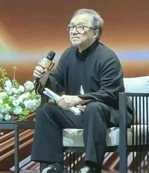 李连杰近照曝光,面容衰老明显,动作演员面临断层