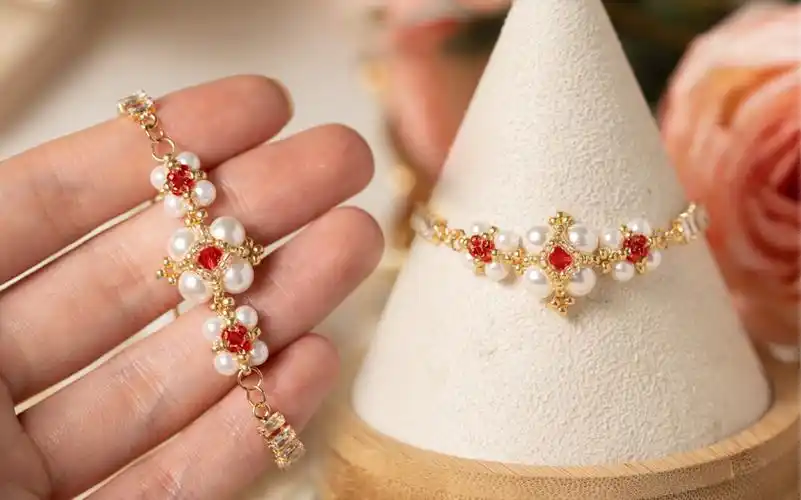 红色宫廷风串珠手链教程
