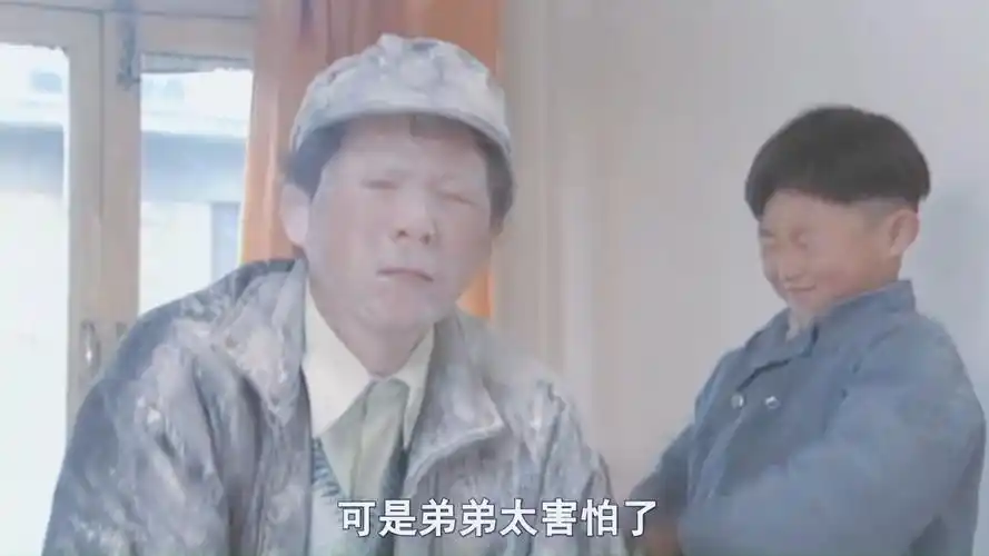 千里难寻:两个不足10岁的小男孩,竟然姜人贩子修理得不成人样