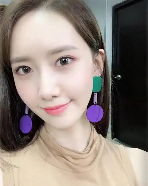 为什么美女多是"冷白皮"?保持2个好习惯,肌肤细腻白皙显气质