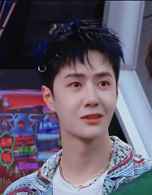 可爱宝宝@uniq-王一博  #王一博#|#王一博的考古日常