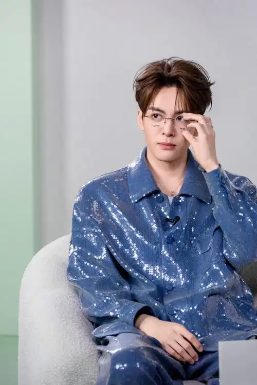 prsr帕莎眼镜##prsr帕莎眼镜品牌代言人曾舜晞##曾舜晞眼镜斯文感