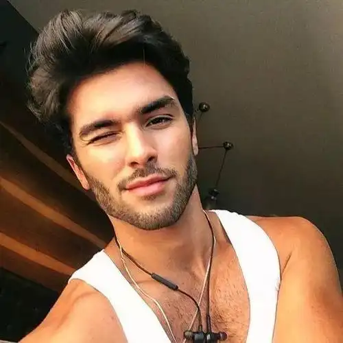 留胡子的男生 真!性!感