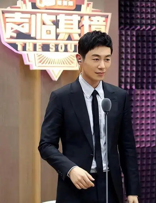 回顾朱亚文抛弃相恋七年的富家女娶陈思诚前女友至今零绯闻