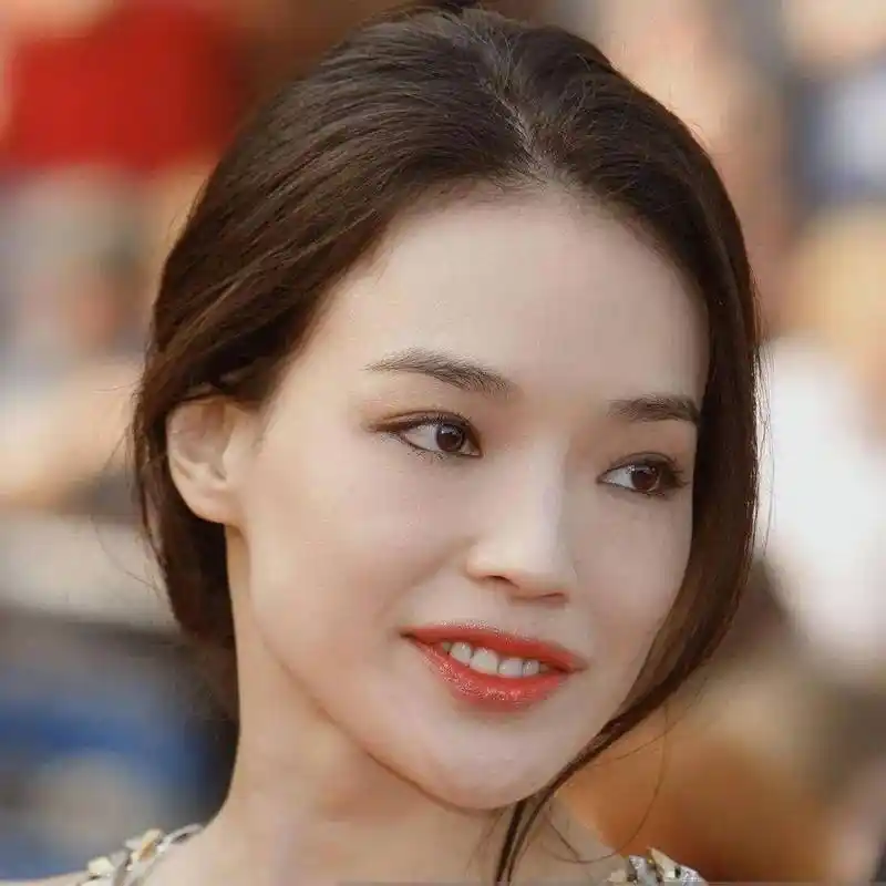 就算脸过敏也藏不住的少女感,除了她没谁了!_舒淇