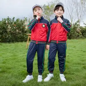 金光绒校服小学生图片