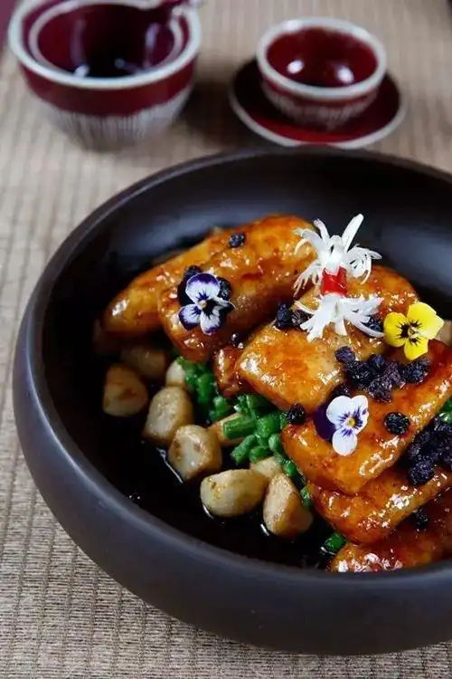 五道星级酒店创新菜品相味道双绝