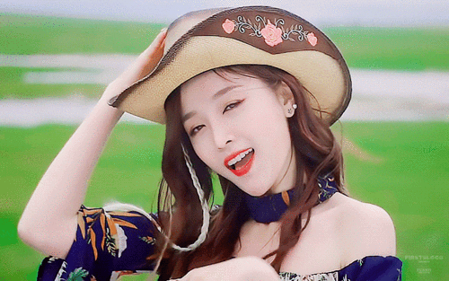 吴宣仪 动图 cr.firstjanuariusblood