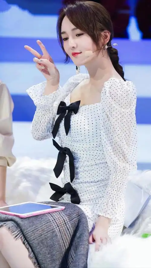 靳梦佳绝美壁纸