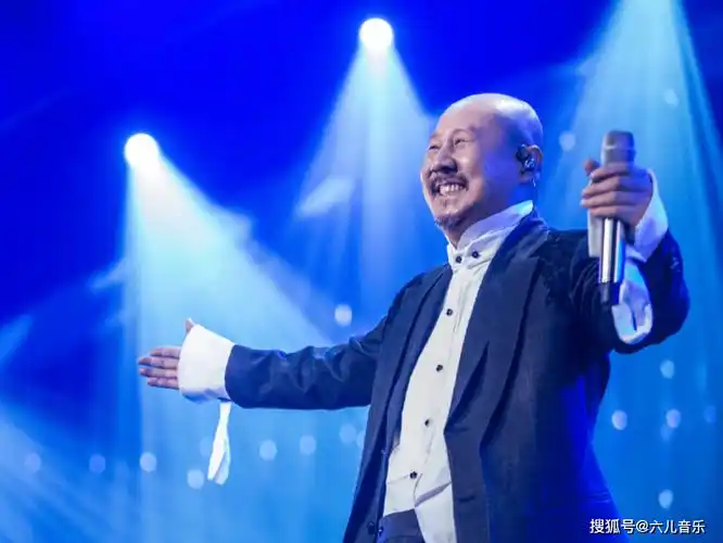 腾格尔演唱的17首经典歌曲,每一首歌曲都充满了他的才华和情感