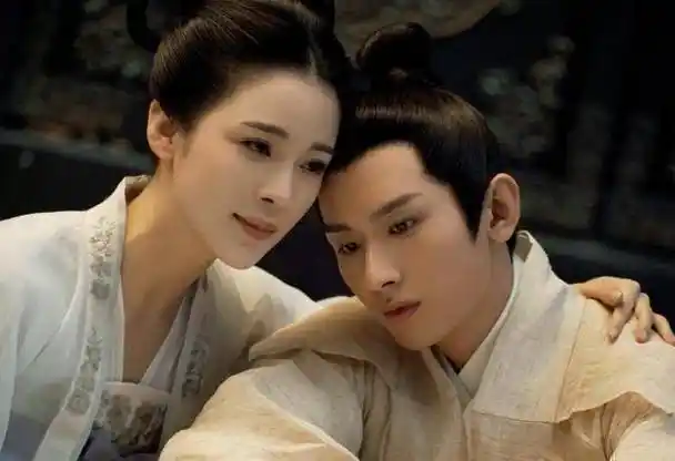 《琉璃》云歌会,成毅袁冰妍无互动只为避嫌?_cp_网友_新剧