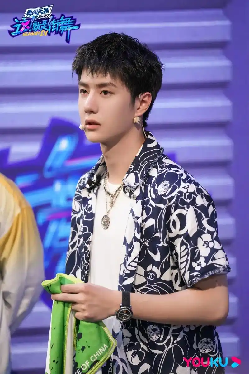 王一博这就是街舞4 明晚见王队长,期待王队长期待一波王炸# - 抖音
