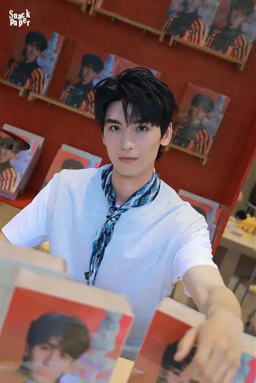 黄俊捷##snackpaperclub