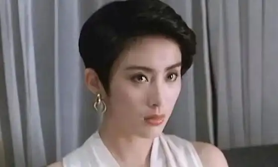 今天,让我们回顾一下上世纪80,90年代的香港女星,她们