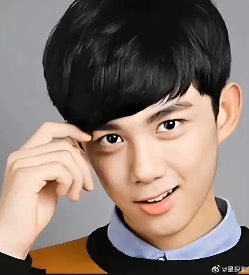 出道20年,从小配角走到现在真真不容易,希望吴磊的幸运能配得上他的